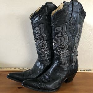 Corral Vintage Women’s Cowboy Boots -Black